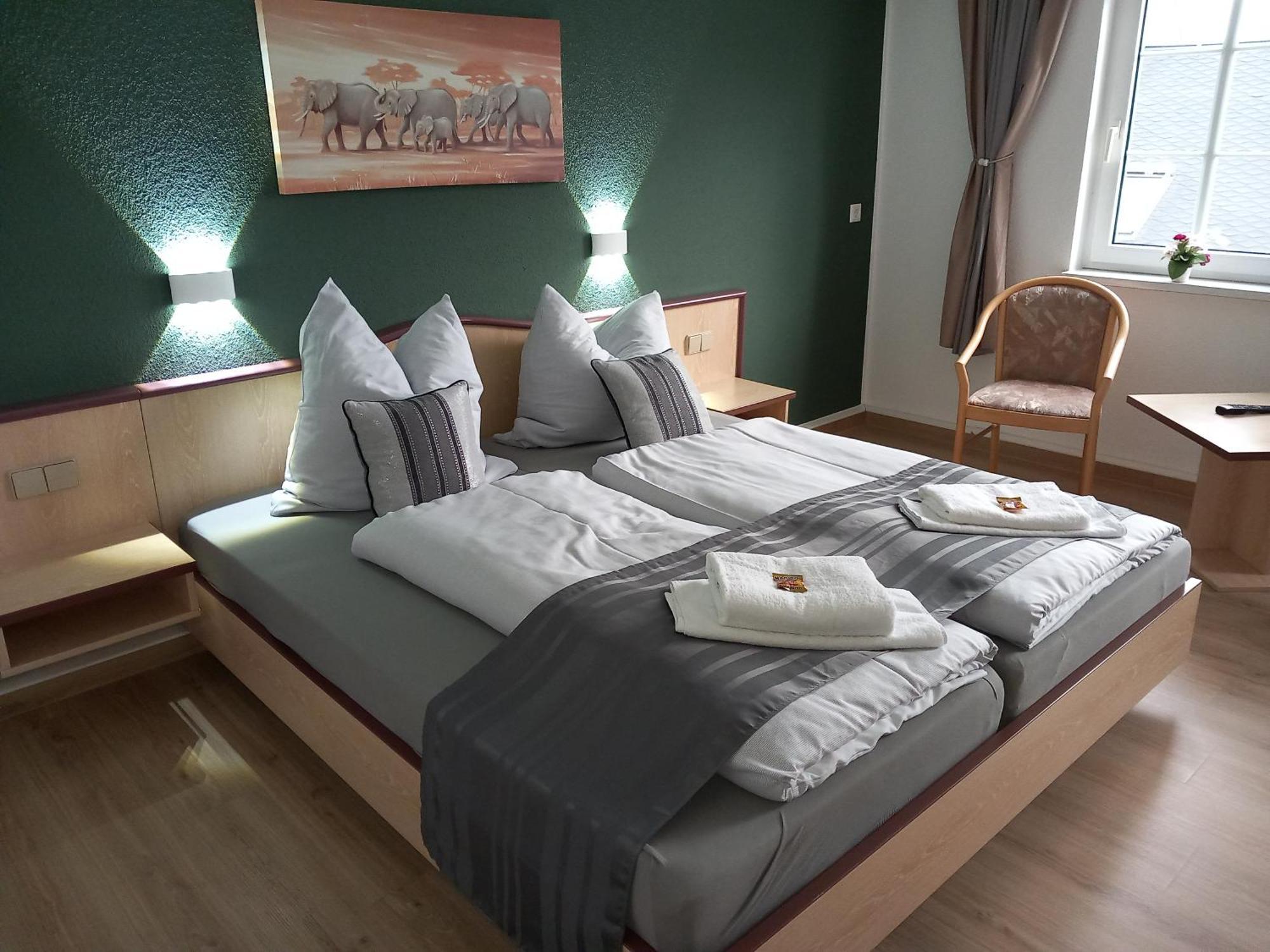 Hotel Eintracht ミットヴァイダ エクステリア 写真